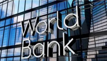 “Ekonomia e Shqipërisë u rrit”, raporti i BB: Borxhi publik vijoi rënien, vendi po krijon lidhje të reja tregtare për eksportin e mallrave