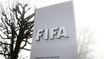 FIFA përjashton arbitrin e Kupës së Botës pas arrestimit për sulm seksual