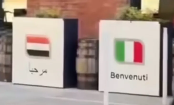 Flamuri italian në Seattle të SHBA-së, gjatë një eventi për Botërorin, gabim protokolli apo mesazh i fshehtë?