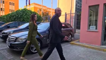 FOTOLAJM / Deputetët e PD, dëshmitarë në procesin ndaj kryebashkiakes së Tropojës