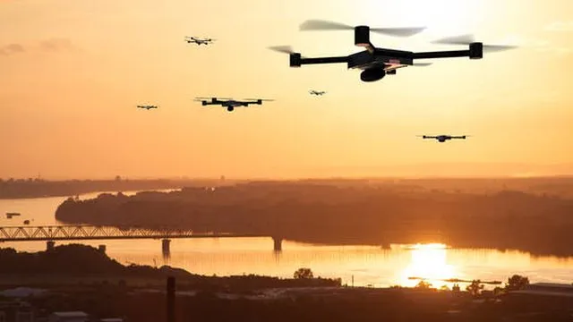 Franca përgatitet për “ekonominë e luftës”, katërfishin dronët kamikazë dhe zgjeron arsenalin raketor