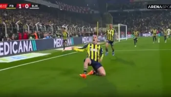 Fund dramatik në derbin e Stambollit. Fenerbahce fiton në minutën e 100-të ndaj Besiktas dhe e bën garën për titull më të fortë se kurrë (video)