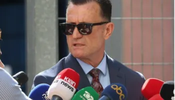 “GJKKO ka frikë nga provat”, avokati i Metës: E papranueshme që nuk transmetohet LIVE seanca