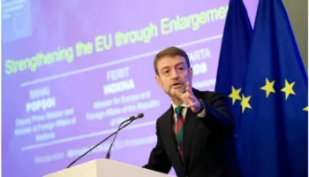 Hoxha publikon deklaratën e Delphit: Zgjerimi, rol qendror në agjendën e BE-së