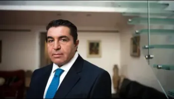 I dërguari i Trump, Zampolli këmbëngul: E kam zemrën e kaltër, ndoshta dhe Abodi e ëndërron Italinë në Botëror