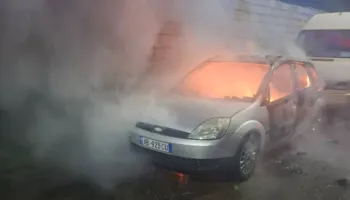 I dogjën makinën pranë banesës, reagon gazetari Curri: Akt i qëllimshëm dhe i lidhur me punën