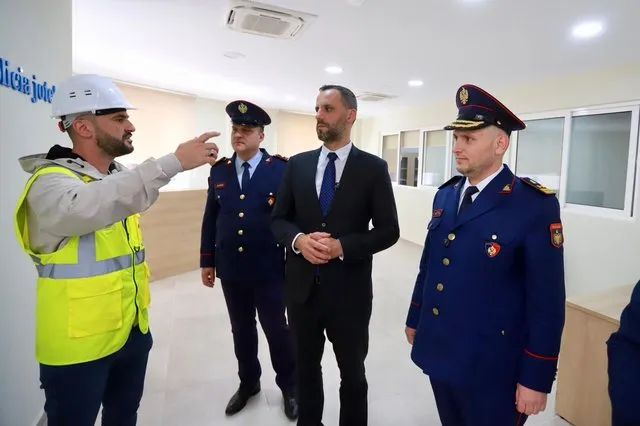 Inagurohet komisariati i ri i Krujës, Lamallari: Modernizim i policisë nuk është vetëm infrastruktura. Rrisni standardin e shërbimit për qytetarët