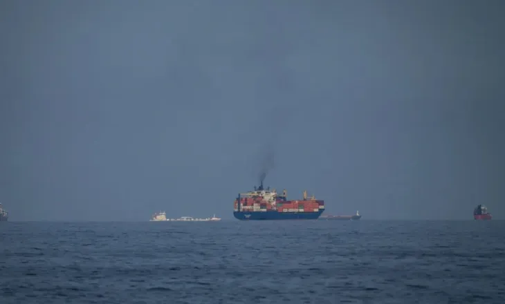 India konfirmon sulmin ndaj dy anijeve në Ngushticën e Hormuzit, ambasadori iranian thirret për sqarime në Nju Dehli