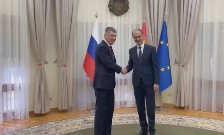 Injorohet paralajmërimi amerikan, Serbia falenderon Rusinë dhe Putinin për Kosovën