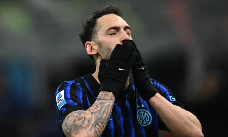 Interi, i varur nga Calhanoglu… Largimi nuk është më i sigurt, po mendohet rinovimi