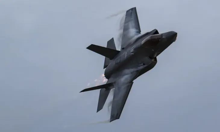 Irani rrëzon avionin amerikan F35, dyshohet se piloti nuk i mbijetoi sulmit