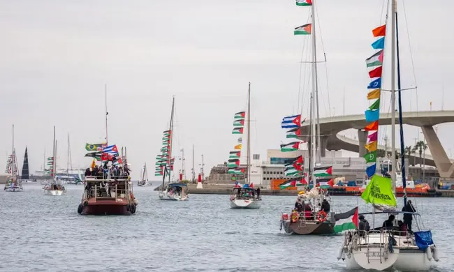 Izraeli transferon aktivistët e ndaluar nga flotilja e Gazës drejt Greqisë