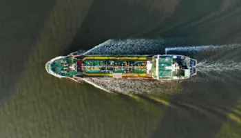 Jo vetëm Hormuzi, të gjitha ngushticat që rrezikojnë të bllokojnë ekonominë globale