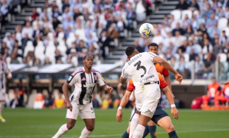 Juventus nuk e diskuton Genoa-n, e mbyll në avantazh të dyfishtë pjesën e parë (video)