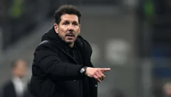 “Kam një plan dhe nuk do ta ndryshoj mendjen”, Diego Simeone paralajmëron Barcelonën për ndeshjen e kthimit