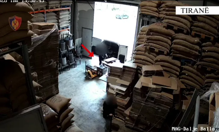Kapen hajdutët e kafes, vodhën 40 mijë kg me vlerë 800 mijë euro nga subjekti ku punonin