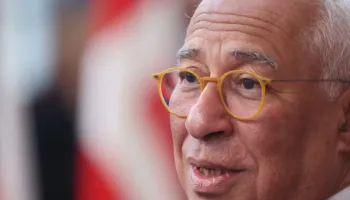 Kërcënimet e Trump për shënjestrim të centraleve energjetike, Presidenti i Këshillit Evropian: Do të ishte e paligjshme