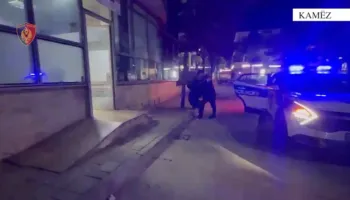 Kërcënoi me armë pas një konflikti në lokal, arrestohet i riu në Kamëz