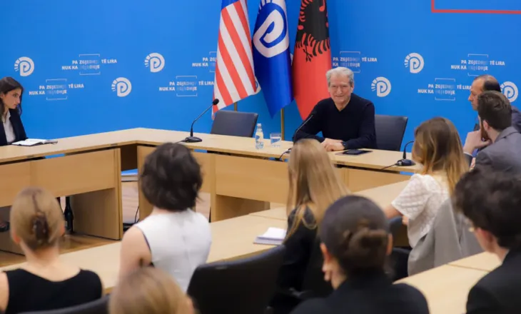 “Korrupsioni, pengesë kryesore për integrimin”, Berisha: Nisma Rama-Vuçiç, jo standardi që ne synojmë