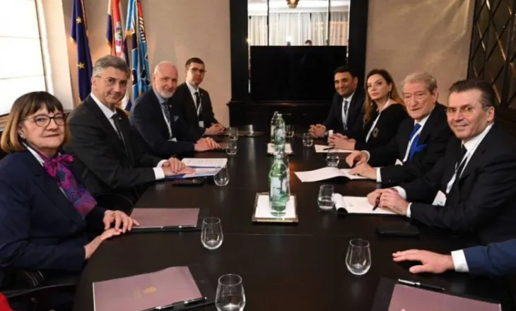 Kryeministri i Kroacisë publikon fotot e takimit me kreun e PD Sali Berisha
