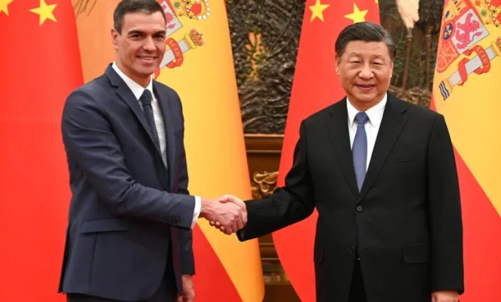 Kryeministri spanjoll Pedro Sánchez: Kina duhet të marrë rol më të madh global
