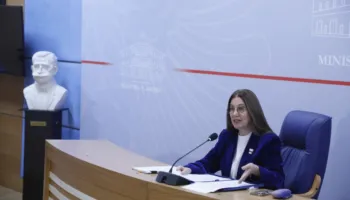 Kumbaro: Krijimi i Agjencisë Kombëtare të Shërbimeve Arsimore me ekspertizën e Universitetit të Kembrixhit