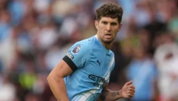 Lëvizja/ Xhon Stones do të largohet nga Mançester Siti