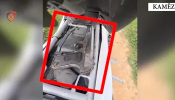 Lëvizte i armatosur dhe me maskë, 23-vjeçari arrestohet nga policia, nuk iu bind urdhrit për të ndaluar