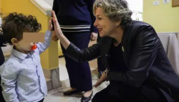 Ligji për Kujdesin Alternativ, ministrja Sala: Çdo fëmijë ka të drejtë të rritet në familje