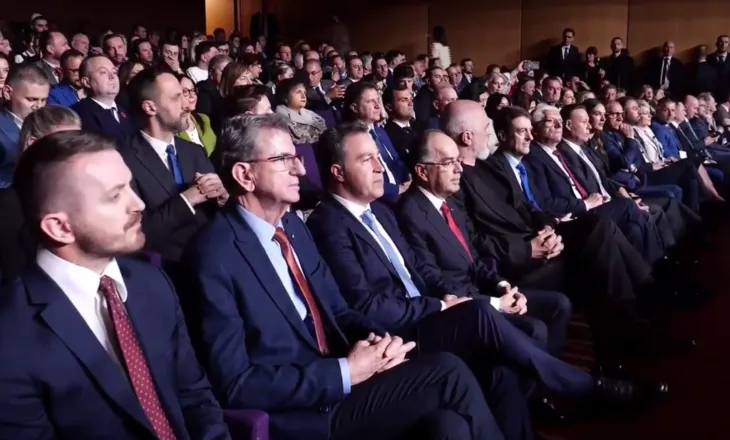 LIVE! Ngre siparin Saimiti i Diasporës. Të pranishëm Begaj, Rama e personalitete nga të gjitha trevat shqiptare