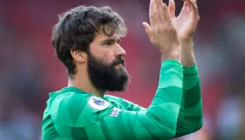 Liverpool irritohet me Juventusin për shkak të Alisson Becker. Plani i bardhezinjve nuk iu pëlqen aspak të kuqve