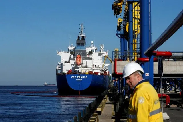 Lufta/ Financial Times: Sulmet ukrainase ndaj dy terminaleve të naftës i kushtuan Rusisë rreth një miliard dollarë