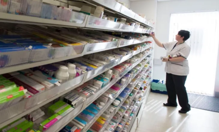 Lufta në Iran ka rritur me 30% kostot e paracetamolit në Angli