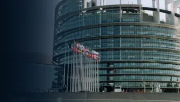 Lufta në Lindjen e Mesme, eurodeputetët kërkojnë “frenim” të përkohshëm të udhëtimeve mujore në Strasburg