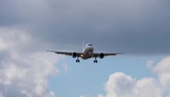 Lufta në Lindjen e Mesme rrit biletat ajrore