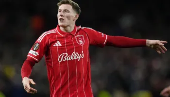 Manchester United “hedh grepat”, përforcimi i parë për sezonin e ri vjen nga Premier League