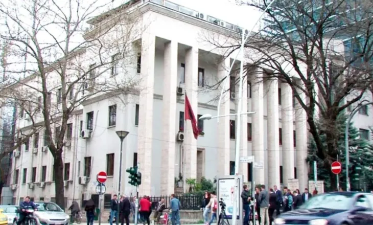 Mbledhja në Gjykatën e Lartë, avokati: “Arresti me burg” duhet të jetë alternativa e fundit