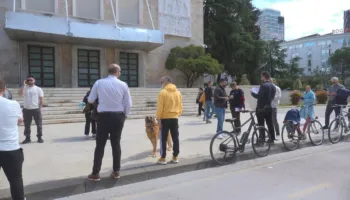 Më pak se 10 qytetarë, dështon për herë të dytë protesta për çmimin e naftës