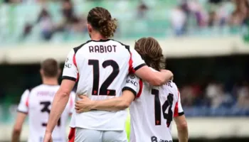 Milan mjaftohet me një gol ndaj Veronës së vendit të fundit, kuqezinjtë rikthehen në vendin e dytë (video)