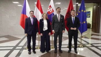Ministrat e Jashtëm të Austrisë, Çekisë e Sllovakisë tryezë diskutimi në Tiranë: Integrimi i rajonit, përparësi strategjike e BE
