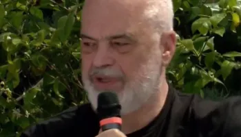 “Mos ia bëni gropën vetes”, Rama paralajmëron operatorët turistikë: Kujdes me çmimet