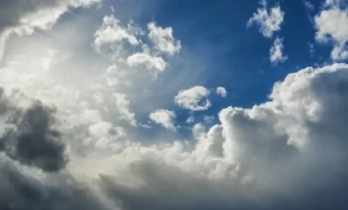 Moti parashikohet me vranësira dhe alternime kthjellimesh