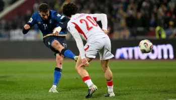 Ndeshja Kosovë-Turqi/ Asllanit i mohohet supergoli, nuk ka fitues në pjesën e parë në Prishtinë