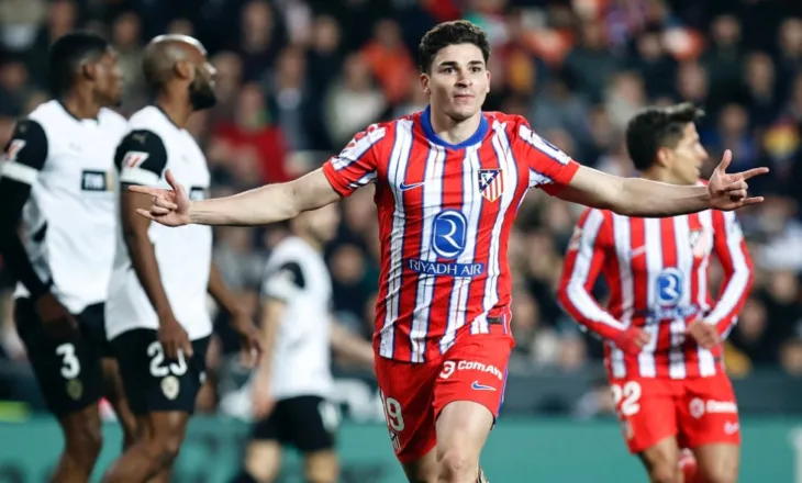 Në rast se Julian Alvarez nuk vjen, Barcelona do të tentojë yllin brazilian të sulmit. Kushton mbi 75 milionë euro