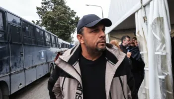 Nis seanca gjyqësore për tragjedinë në Tempi, Panos Ruçi përfundon në spital