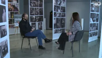 “Një nga rolet e mia më të rëndësishme”, aktori Donald Shehu tregon si ia doli të portretizojë burrin e sterilizuar nga nazistët te “Drejtësi në Nuremberg”: Një orë para shfaqjes…