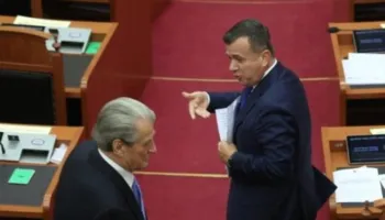 “Nuk na tret dheu pa e futur Saliun në burg”, Malltezi i kujton Ballës deklaratën në gjykatë: Ke thënë 7 gënjeshtra!