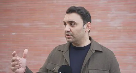 Opozita kthen podiumin në protestën e së premtes, Belind Këlliçi tregon arsyen