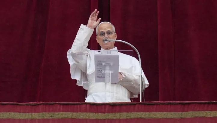 Papa kritika ndaj udhëheqësve që “investojnë në luftë”: Bota u shkatërrua nga një grusht tiranësh