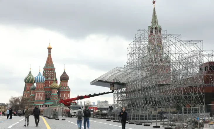 Parada e 9 Majit në Moskë pa tanke e artileri – Putini zvogëlon spektaklin për shkak të luftës në Ukrainë